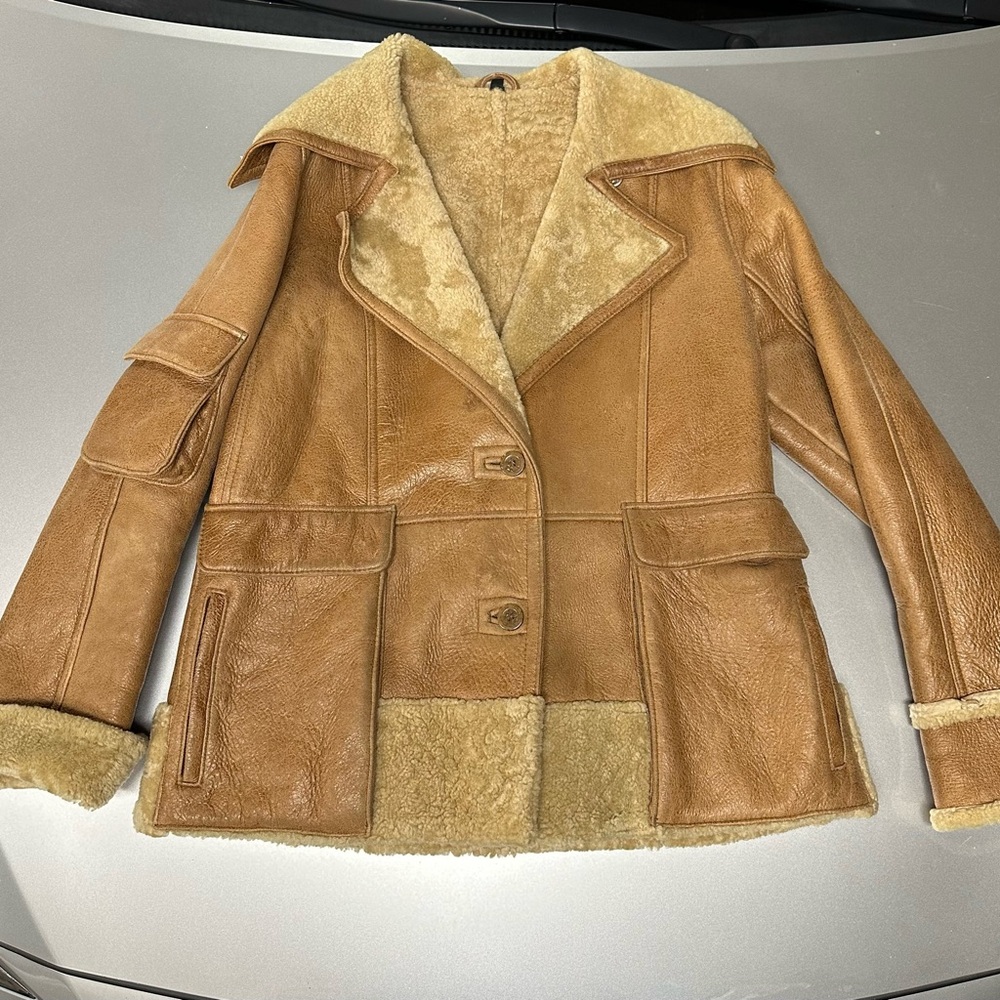 Leather shearling coat 38